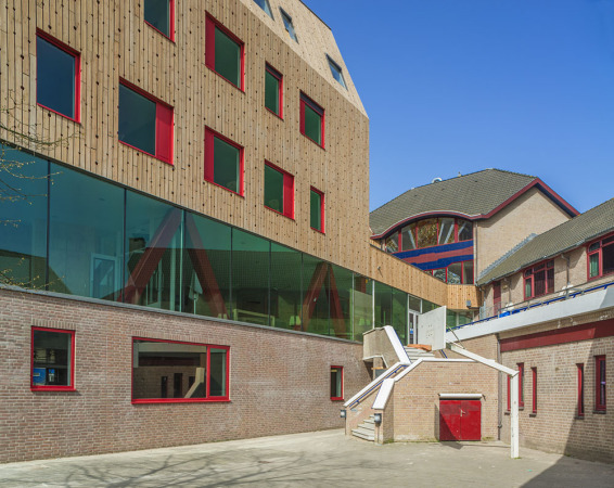 Geert Groote, Schule, Amsterdam, Niederlande, Search Architekten, SeARCH, Sanierung, Erweiterun, Holz, Fassade