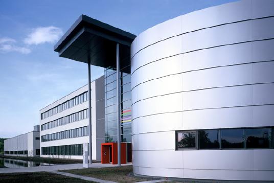 Produktionstechnisches Zentrum Hannover eingeweiht