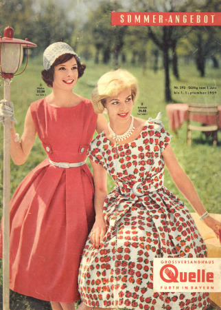 BRD, ehemalige Bundesrepublik Deutschland, Auto, M�bel, Wirtschaftswunder, Aufbruch, Nachkriegszeit, Nachkriegsjahre, Ruinen, Erna Wagner-Hehmke, Marshallplan, Bonn, Haus der Geschichte, Vorkriegsmoderne, K�fer, Nierentisch, Bungalow, Museum August Kestner, Design, Straubing, Wiederaufbau und Wirtschaftswunder, Wandel der Arbeitswelt nach 1945, Globalisierung, Werbung, Erfolgscigaretten, Amerika, Holz, Naturstein, Josef Heinrich Darchinger, Herbert Maschke, Konsumgesellschaft, Bonner Republik