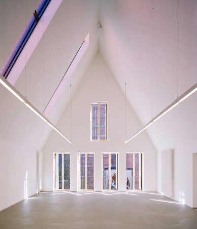 Behindertenstiftung, L�beck, Konermann Siegmund, Ulrich-Gabler-Haus, Anpassungsarchitektur, Sichtbetonst�tzen