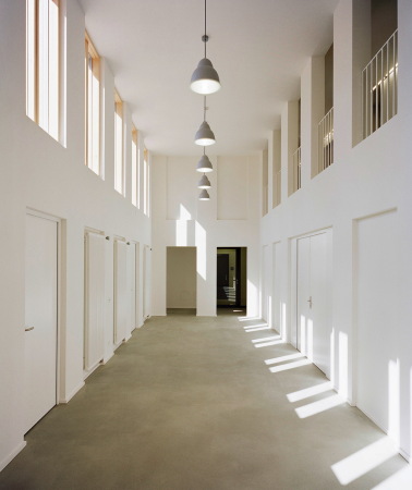 Behindertenstiftung, Lbeck, Konermann Siegmund, Ulrich-Gabler-Haus, Anpassungsarchitektur, Sichtbetonsttzen