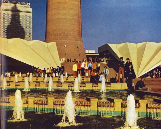 Fernsehturm, Berlin, 1973