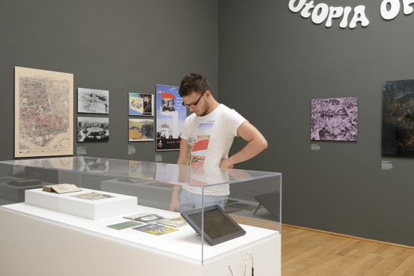 Venice Biennale, British Pavillion, british counsel, Milton Keyne, Vicky Richardson, Kuratoren Sam Jacob und Wouter Vanstiphout, A Clockwork Jerusalem, London, Manchaster, FAT Architecture, Crimson Architectural Historians, Smithsons, british modernism, Owen Hatherley, Golden Lane, Brutalism