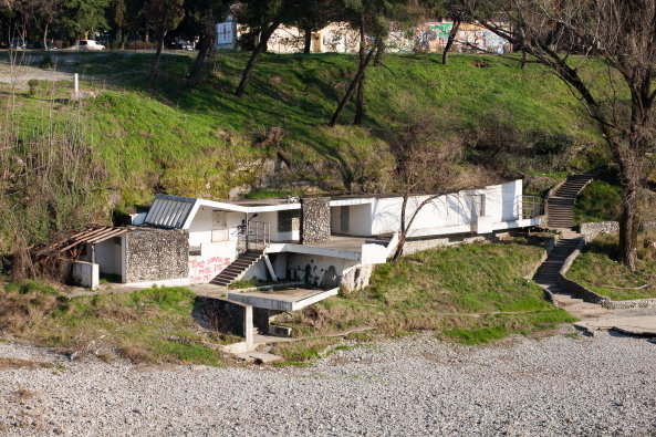 Treasures in Disguise; Montenegro; Pavillon; Biennale 2014; Venedig; Ruinen; Jugoslawien; Dijana Vucinic; Bostjan Vuga; Simon Hartmann; Ikla Ruby; Andreas Ruby; Nebosja Adzic; Architecture Exhibition; Ausstellung; Architekturmodelle