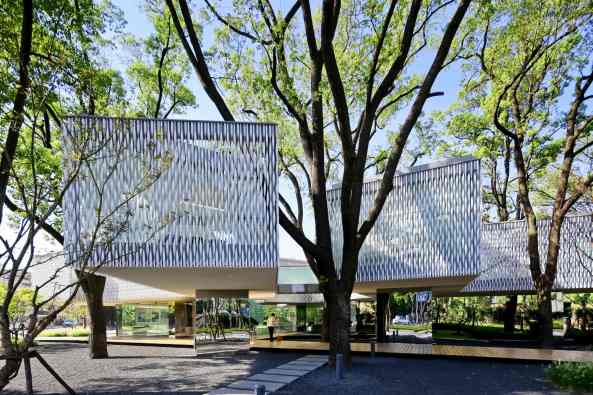 Huaxin Business Center, Shanghai, Scenic Architecture Office, Aluminium-Fassade