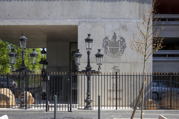 Maison douard Franois, douard Franois, Paris, Grenoble, Wohnhaus, Energieeffizienz, Nachhaltigkeit, Fassade, Ris-Orangis, Python, The democratization of the skyline, M6B2, Tower of Biodiversity, grne Fassade, Balkon, Terasse, Loggie