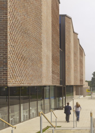 London (S�d): Drapers Academy von Feilden Clegg Bradley Studios