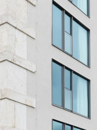 Mnchen, Bunker, Hochbunker, State of the Art, Labyr 1, Bunkerumbau, Wohnbunker, Umnutzung, Umbau, Wohnungsbau, Euroboden, Stahlbeton, Betondecke, Sichtbeton, Hochbau, Luxuswohnen, Stefan F. Hglmaier, Franz Ackermann, Kathryn Andrews, Manuel Graf, Erika Hock, Jenny Holzer, Thomas Houseago, Alexander Ernst Voigt, Cerith Wyn Evans, Nicola Sacher, hiepler, brunier