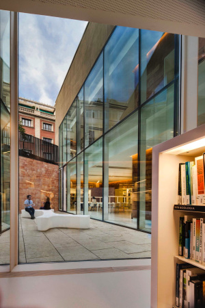 BCQ arquitectura barcelona, Library Joan Maragall, Villa Florida, Bibliothek, Garten, eingegraben, buried building, garden