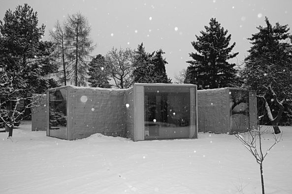 Petr Hajek Architekti, Chameleon, Cornelia Klien, Ondrej Lipensky, Martin Stoss, concrete, plywood, glas, polyurethane foam, Beton, Sperrholz, Schaum, Petr Hjek, Cornelia Klien, Ondrej Lipensky, Martin Stoss, Einfamilienhaus, Wohnhaus, Wohngebude, Pavillon, Gartenhaus, Ausblick, Wohnzimmer, offener Grundriss, Garten, Gartenanlage, Panorama, Holzfassade, Holzverkleidung, Klappbett, Eidechse Chamleon, Prague  Lipence, Czech Republic, Europe, Prag, Europa, Tschechien, Tschechei,