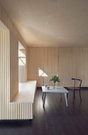 Maggie's Cancer Caring Centres, Krebs, Behandlungseinrichtung, Care Centre, England, Wirral, Merseyside, Carmody Groarke, Liverpool, Glas, glasfasergewebe, Holz, timber, Clatterbridge Hospital, Kevin Carmody, Andy Groarke