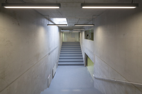 Konzertsaal, Konzerthalle, Konservatorium, Bondy, Paris, Zumtobel, Squano Amnagement, Radio Francen concert hall, Frankreich, Musik, Klassik, Wellblech, Blechh, Streckmetall, Sennheiser, PARC Architectes, Brice Chapon, Emeric Lambert, Verseilles, 11h45