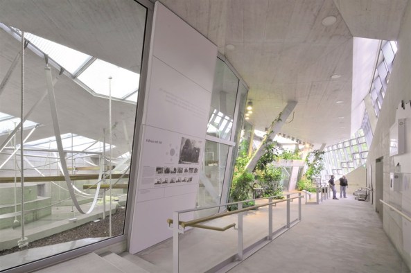 Hugo-H�ring-Auszeichnung 2014, Gro�er Hugo, Hugo H�ring Preis, BDA Stuttgart, Preis, Awards, Auszeichnungen, gute Architektur, Bund Deutscher Architekten BDA, Gute Bauten, Ausgezeichnete Architektur, Publikumspreis, Anlage f�r afrikanische Menschenaffen im Zoologisch-Botanischen Garten Wilhelma in Stuttgart, Hascher Jehle Architektur, Stuttgarter Zeitung, BDA Baden-W�rttemberg, HUGO-H�RING-AUSZEICHNUNG