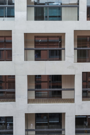 Gerhard Matzig, Mnchner Freiheit, Feilitzschstrasse 7  9, Neubau Wohnanlage, Geschftsrume, Mnchen, 2014, Loggien, HIH Hamburgische Immobilien Handlung, brixx Projektentwicklung, Wohnhaus. Altstadt, Mnchner Sieben, Schwabinger Sieben, Betonfassade, Dmmbeton,  Jrgen Seifert, Kupferschmidt Architekten, Schwabinger 7