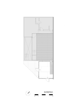 Atelier Vilela, HM.Arquitectos, Fernando Hitzig, Leonardo G. Militello, Florencia Schvartzman, Lorhena Cceres Surez, Federico Kulekdjian, Ateliergebude, Kunsthandwerk, Atelier of art and crafts, 2014, 2013, Buenos Aires, Wellblech, billiges Bauen, einfache Konsturktion, Stahl, osb platten, Grobspanplatten