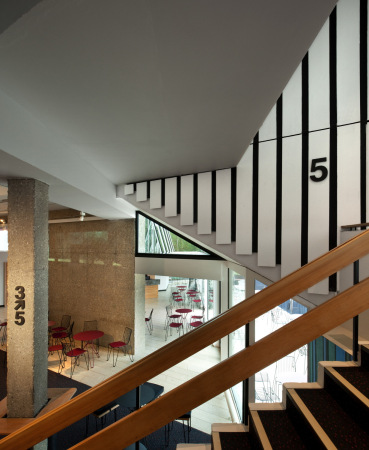 Chichester Festival Theatre, Haworth Tompkins, Powell and Moya, Theaterbau, Sichtbeton, Moderne, Umbau, concrete, renewal, modernism