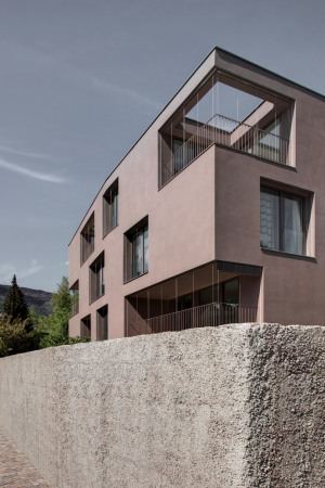 Pfarrmessnerhaus, Sterzing, Pedevilla architects, Bruneck, Südtirol, Wohnungsbau, housing