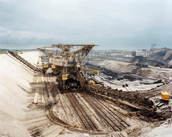 Scheidegger & Spiess, Topos, Foto, Fotografie, BauNetz, Baunetz Meldungen, Bcher im BauNetz, books for architects, Book, Bcher fr Architekten, Architekten-Bcher, Tobias Madrin, Contemporary Global Prospects, Nadine Olonetzky, stehtik, Landschaft, Fotoessay