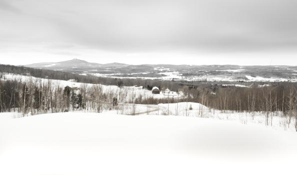 Residence Roy-Lawrence, Chevalier Morales Architectes, Sutton, Quebec, Kanada, Einfamilienhaus, Schweizer Chalet, Holzbau, residence, Canada, timber, mountains