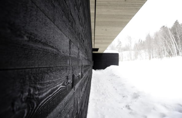 Residence Roy-Lawrence, Chevalier Morales Architectes, Sutton, Quebec, Kanada, Einfamilienhaus, Schweizer Chalet, Holzbau, residence, Canada, timber, mountains