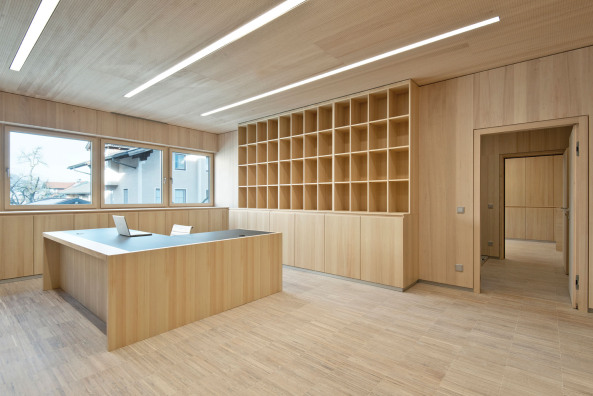 Gemeindezentrum in sterreich von LP Architektur