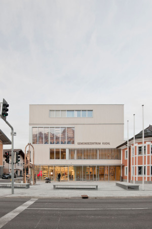 Gemeindezentrum in sterreich von LP Architektur