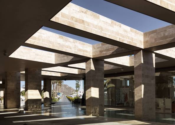 Emre Arolat Architects, T�rkei, Bodrum, Yalikavak Palmarina, Yachthafen, Insel, Wohnungsbau, Hafen, Lokalcholorit, Kalkstein, travertin, turkey, housing, marina, Einkaufszentrum, shopping center, Glas