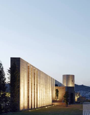 Emre Arolat Architects, T�rkei, Bodrum, Yalikavak Palmarina, Yachthafen, Insel, Wohnungsbau, Hafen, Lokalcholorit, Kalkstein, travertin, turkey, housing, marina, Einkaufszentrum, shopping center, Glas