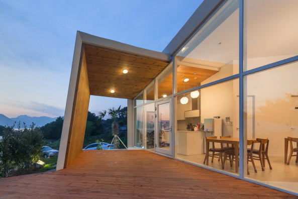 Kyungsub Shin; Atelier Chang; Knot House; Vacation homes; Residential; Resort; Architecture; Soohyun Chang; Federica Russo; Ryan Day; Hyunwoo Chung; Cliff; Sea; Ocean; Geoje Island; South Korea; Sdkorea; Goeje-Insel; Knotenhuschen; Knoten; gefaltet; Aussicht; Infinity Pool