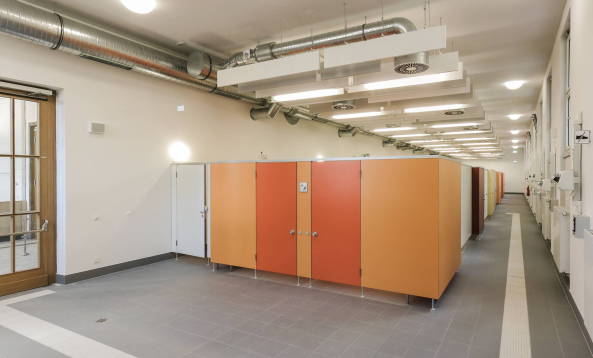 Schwimmhalle Finckensteinallee, Berlin, Veauthier Meyer Architekten, Sanierung, Sportbad, swimming pool, Schwimmhalle, Bder-Sanierungsprogramm, Umweltentlastungsprogramm, energetische Sanierung, denkmalgerechte Sanierung, Denkmal, Dachkonstruktion, Glasdeckenkonstruktion