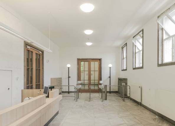 Schwimmhalle Finckensteinallee, Berlin, Veauthier Meyer Architekten, Sanierung, Sportbad, swimming pool, Schwimmhalle, Bder-Sanierungsprogramm, Umweltentlastungsprogramm, energetische Sanierung, denkmalgerechte Sanierung, Denkmal, Dachkonstruktion, Glasdeckenkonstruktion