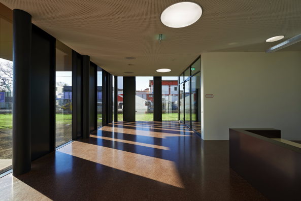 Paul Blau GmbH, Wien, Liesing, Poppe Prehal Architekten ZT GmbH, Steyr, Gewerbebau, industral building, Vienna, Austria, BauNetz