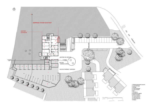 Foyer la Grange, Couron, 25 Boulevard Franois Blancho, 44220, Frankreich, Wohnheim, Altenresidenz, Alzheimer, Demenz, Betonsockel, Sockel, Ausblick, Balkon, Senioren, Unit Alzheimer, Nantes, Mabire Reich, architectes, Architekten, aufgestndert, Holz, Altenheim, Ruhestand, Rentner,