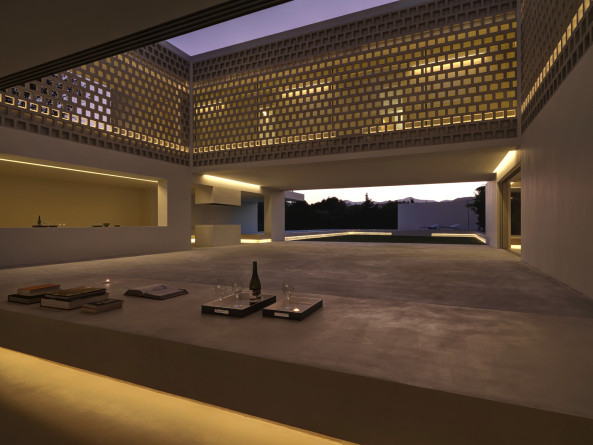 Villa Los Limoneros, Marbella, Villa ber einem Garten, gus wstemann architects zrich barcelona, Andalusien, white villa over a garden, Spain, Andalusia