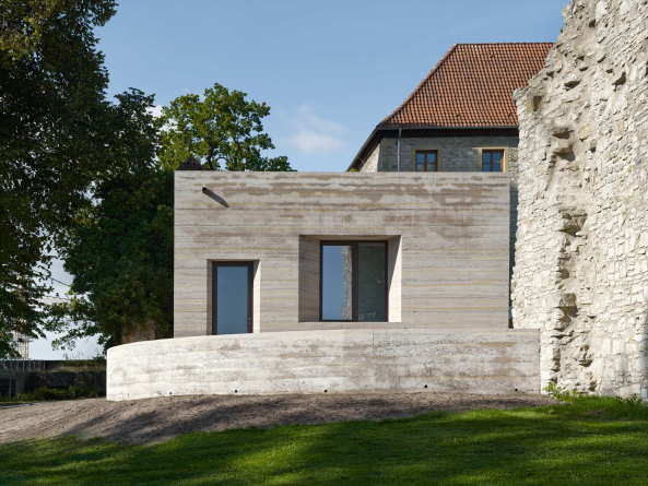 Sparrenburg, Bielefeld, Informationszentrum, Max Dudler, Stampfbeton, tamped concrete