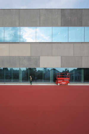 Grundschule bei Mnchen von Bayer und Strobel erweitert