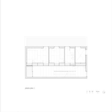 Palmela, Portugal, village, Kleinstadt, Barris Valley, Beton, concrete, Mittelalter, Monolith, Fassade, Ocker, Farbe, Holz, wood, Haus, Wohnhaus, housing, Weinbaugebiet, vineyard