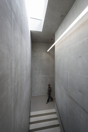 Barkow Leibinger  Architekten, Kaufbeuren, Berlin, HAWE Werk, Erffnung in Kaufbeuren, Halle, Hallenarchitektur, Fassade, Tragwerk, Neubau, construction, facade, corporate architecture, Frank Barkow, Regine Leibinger, HAWE Hydraulik, Produktionshalle, Baunetz, Baunetz-Meldungen, Allgu, Architektur im Allgu, Shed-Dach, Glas, Beton, Concrete, Profilglas, Bro, Verwaltung, Headquarter, Campus, Grne Fabrik