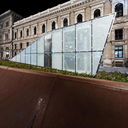 U-Bahn-Station, Subway station, Stationen, U-Bahn, Verkehrsbau, Beton, Konstruktion, Budapest, Tiefbau, Zug, Wagen, Raster, Mosaik, Dekonstruktivismus, Neubau, ffentlicher Nahverkehr, M4, sporaarchitects, Stahlbeton, Fővm tr trkp, Tibor Dkny, Sndor Finta, dm Hatvani, Orsolya Vadsz, Zsuzsa Balogh, Attila Korompay project architects, Bence Vrhidi, Nomi Soltsz, Andrs Jnosi, Dina Molnr, Bauen im Untergrund, Kroly Stefk,