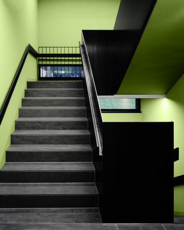 Bechter Zaffignani Architekten, sterreich, Tirol, Silz, TIWAG, Tiroler Wasserkraft AG, Wettbewerb Neubau KWB, KWB, Beton, Solitrbau, Turbinenhaus, Energie, Windkraft, metallischer Werkstoff, Erz, Besucherzentrum, Edelstahl, Fundament, Erdbeben, Transparenz, Kraftwerk