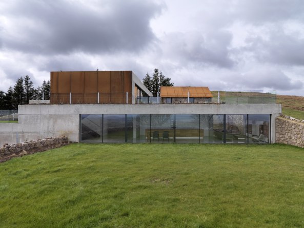 RIBA Award; Stirling Prize; Manser Medal; Stephen Lawrence Prize; Everyman Theatre;Haworth Tompkins Architects;Marco Golschmied Foundation; House No 7; Schottland; Stormy Castle; Wales; Architektur; Denizen Works; Loyn & Co Architects; Philip Vile; David Barbour; Hosea; Tiree Island; RIBA Preis;