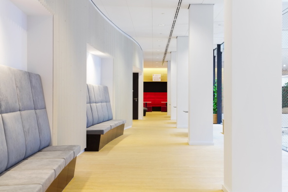 Jaarbeursplein 14, Utrecht, Stadsplateau, Utrecht, Dirk Jan Postel, Kraaijvanger, Christian Mller, Stadthaus, stadskantoor, Rathaus, Bahnhof, Verkehrsbau, Brogebude, Hochhaus, Superdutch, Dutch, city hall, mayor, Brgermeister, Benthem Crouwel Architects, central boulevard, Platz, Stadtplatz, Stadtkrone, Verwaltung, Stadtverwaltung, office building