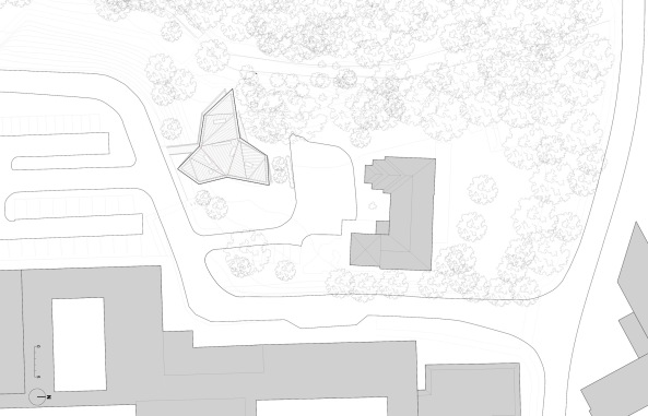 Maggies Centre, Wilkinson Eyre Architects, Charles Jencks, Maggie Keswick Jencks Cancer Caring Trust, OMA, Foster, Carmody Groarke, Krebszentrum, Krebshilfezentrum, Patientenzentrum, Angehrigenzentrum, Krebserkrankung, Baumhaus, schwebend, Sttzen, Oxford, Churchill Hospital