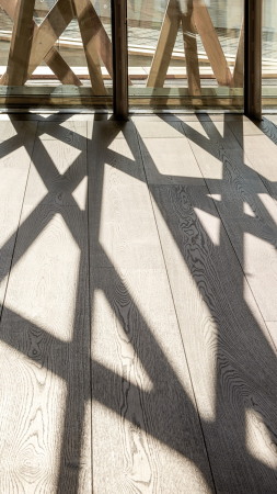 Maggies Centre, Wilkinson Eyre Architects, Charles Jencks, Maggie Keswick Jencks Cancer Caring Trust, OMA, Foster, Carmody Groarke, Krebszentrum, Krebshilfezentrum, Patientenzentrum, Angehrigenzentrum, Krebserkrankung, Baumhaus, schwebend, Sttzen, Oxford, Churchill Hospital