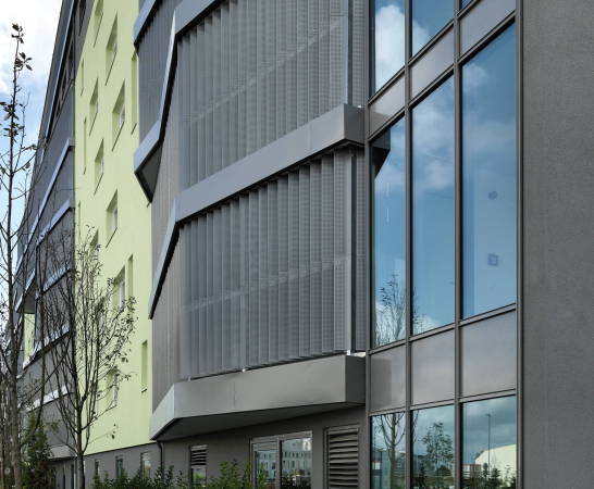 Stadlauer Strae, Wien, sterreich, 1220, Huss Hawlik, Star22, Scheifinger Partner, image industry, Kindergarten, GESIBA, Stelzenbau, Wohnquartier, Waagner-Biro-Gelndes, Ewald Kirschner, Wohnungsbau, Wohnbau, Maisonette, RAJEK BAROSCH Landschaftsarchitekten,