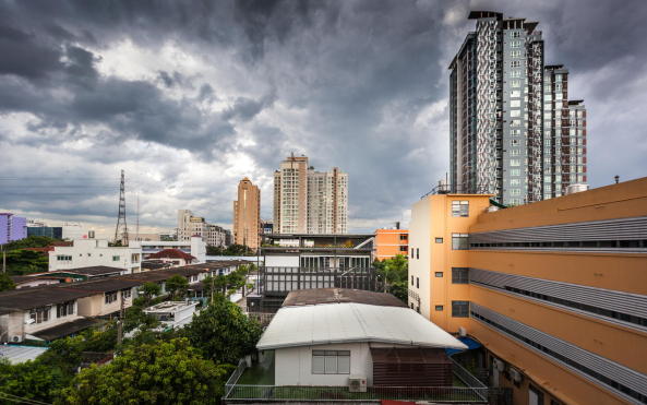 Stahlhaus, Junsekino Architect and Design, Bangkok, steel house, tinman house, BauNetz, uncube