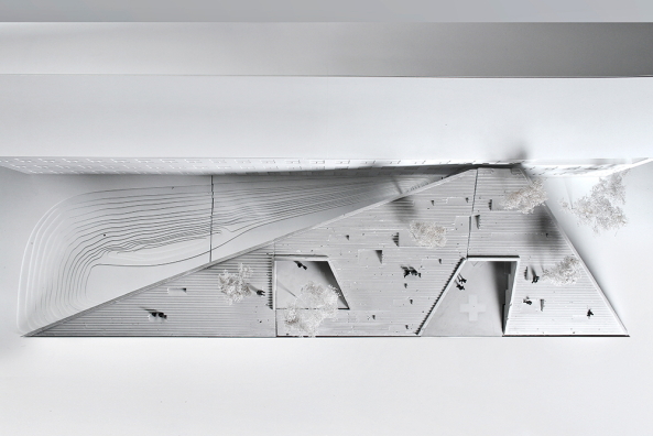 Cobe, Danish Red Cross, Rotes Kreuz, Dnemark, Kopenhagen, Zeigel, gelb, Dachlandschaft, Begegnungszentrum, Freiwilligenzentrum, Volunteer House, A. P. Mller Foundation, PK3 landscape architects, Sren Jensen engineers, Ebene, Treppe, Vorbau, Pavillon, Erweiterung, Copenhagen, Denmark, Neubau, Backstein