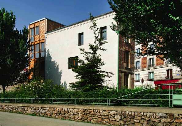 Atelier Ramdam, Saint-Denis, Maison Doisneau, Umbau, Wohnhaus, Erweiterung, Holz, Ziegel, housing, alteration, extension, wood, brick, BauNetz, uncube