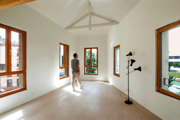 Atelier Ramdam, Saint-Denis, Maison Doisneau, Umbau, Wohnhaus, Erweiterung, Holz, Ziegel, housing, alteration, extension, wood, brick, BauNetz, uncube