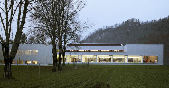 Landesberufsschule Bludenz, Vorarlberg, sterreich, Austria, Bernardo Bader Architekten (Dornbirn), ao-architekten (Innsbruck), BauNetz, uncube
